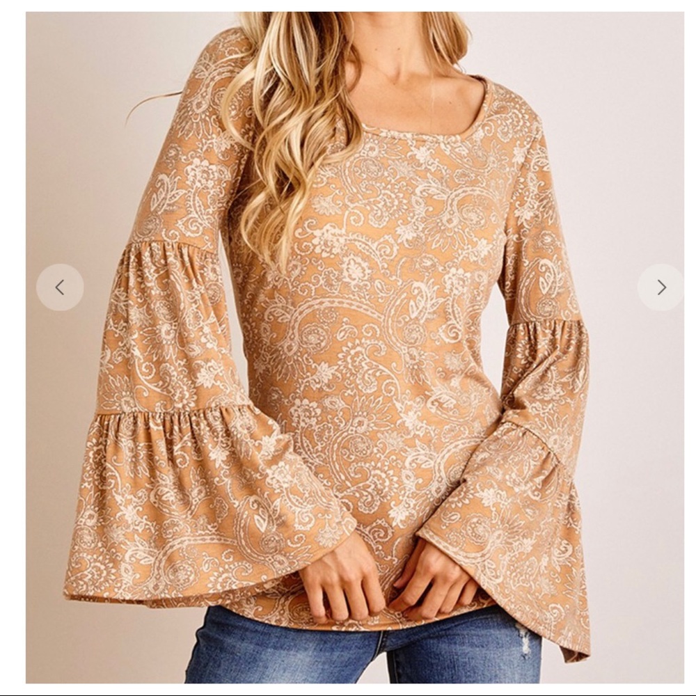 ✨LAST ONE✨Paisley Print Tiered Sleeves print top - Picture 2 of 5